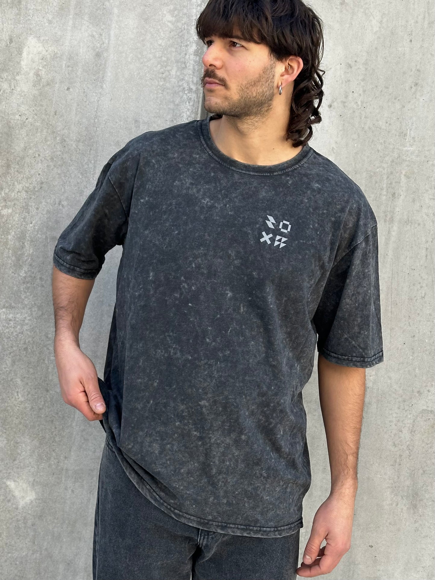 Remera SUPPLY gris