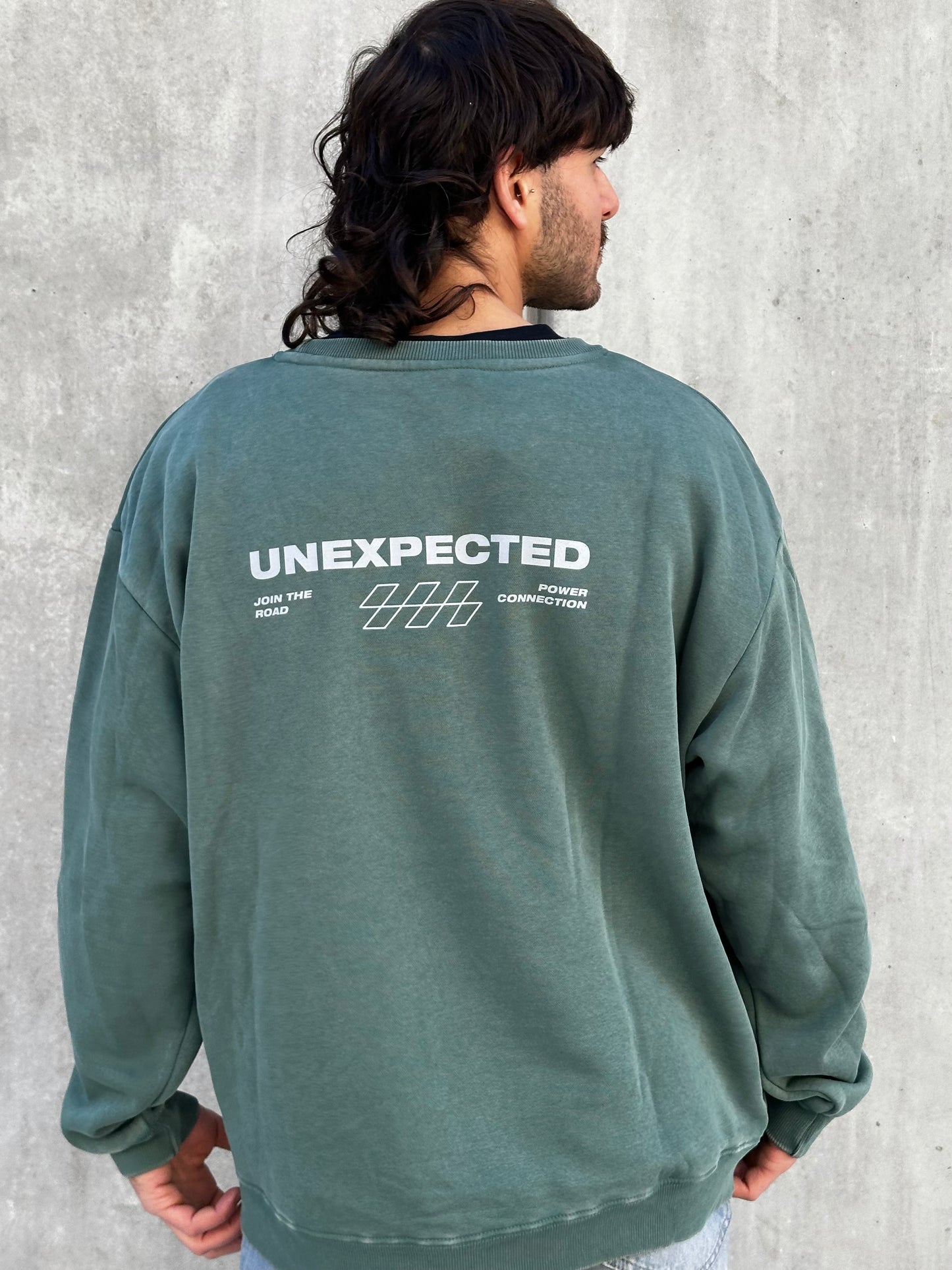 Buzo UNEXPECTED verde