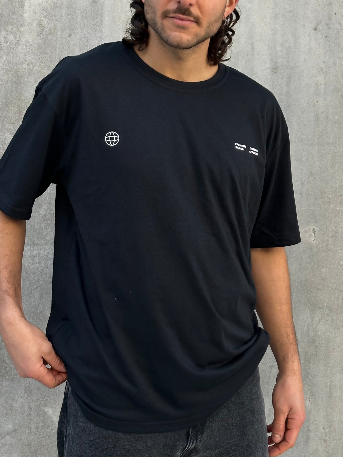 Remera URBAN negra