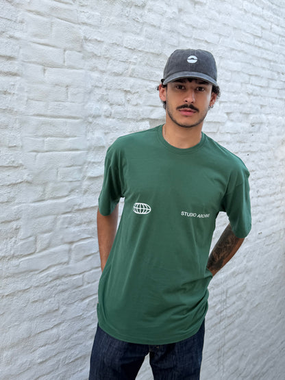 Remera STUDIO verde