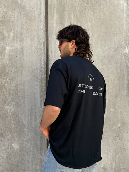 Remera EAST negra