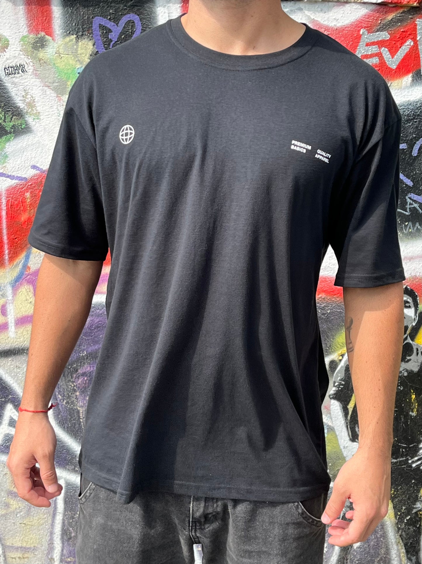 Remera URBAN negra