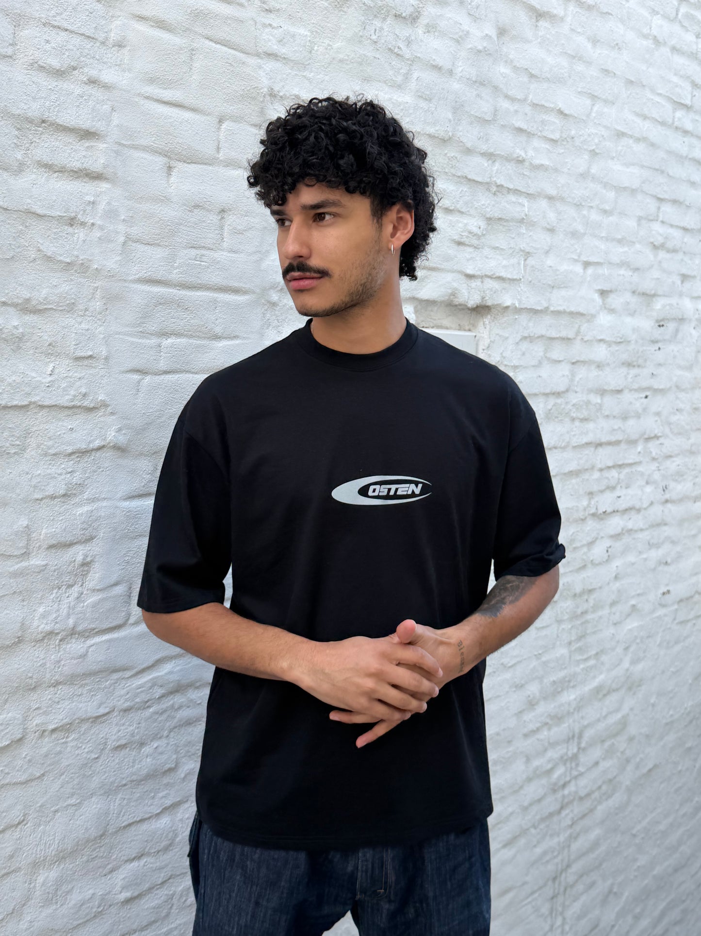 Remera ISO boxy negra