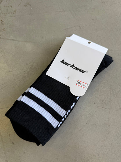 Medias Rayas negras largas