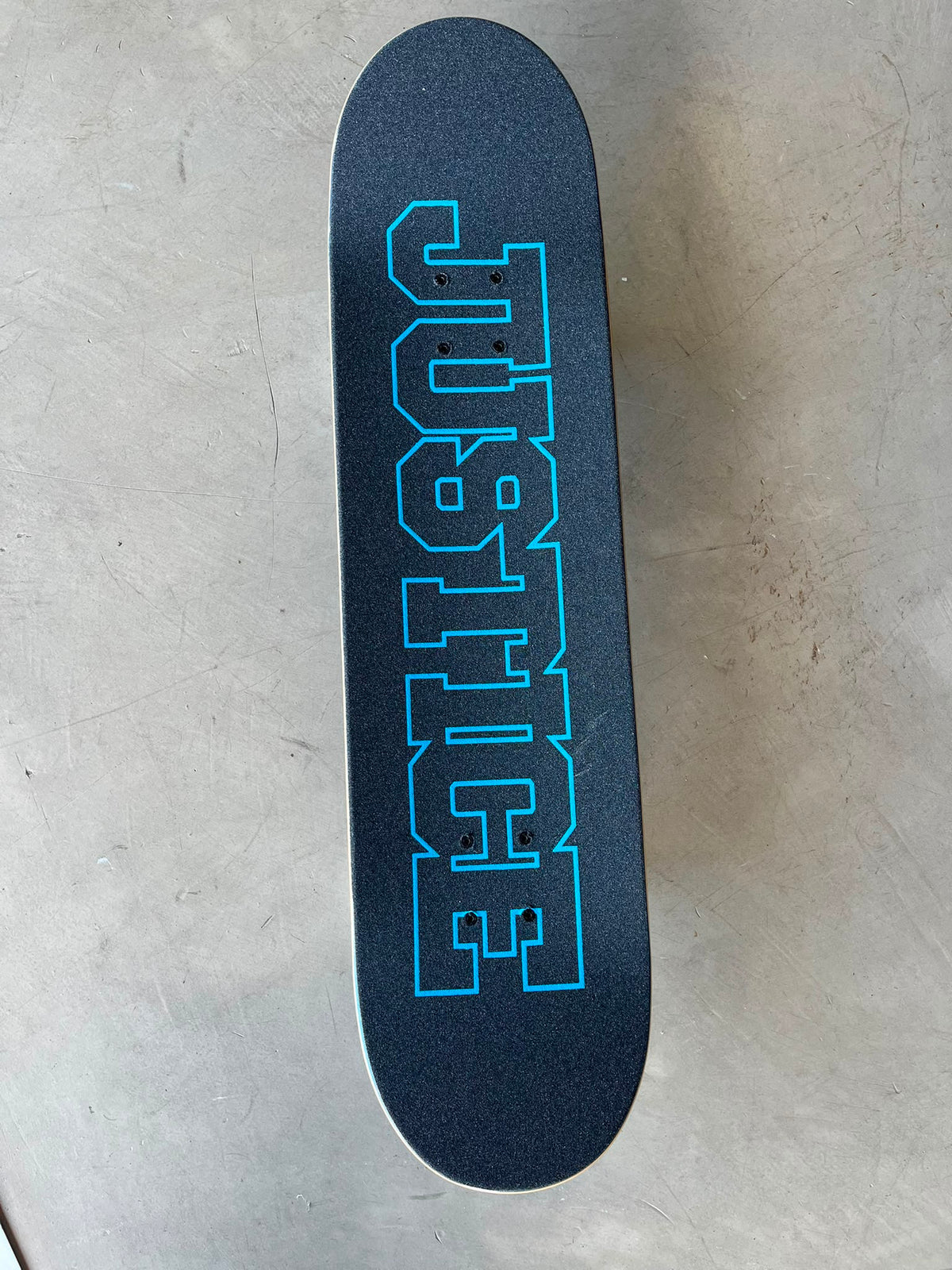 Skate Completo Justice City