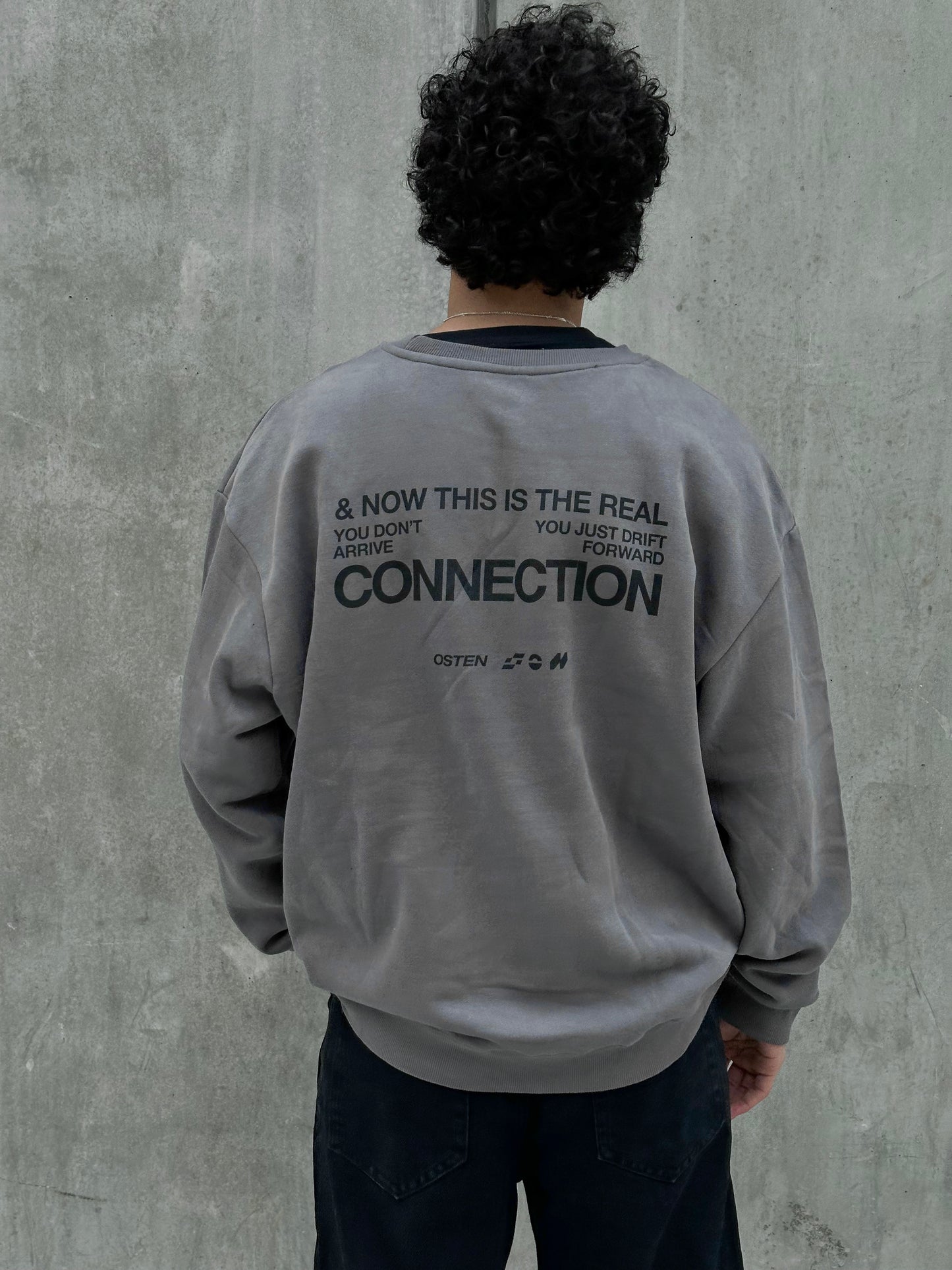 Buzo CONNECTION gris
