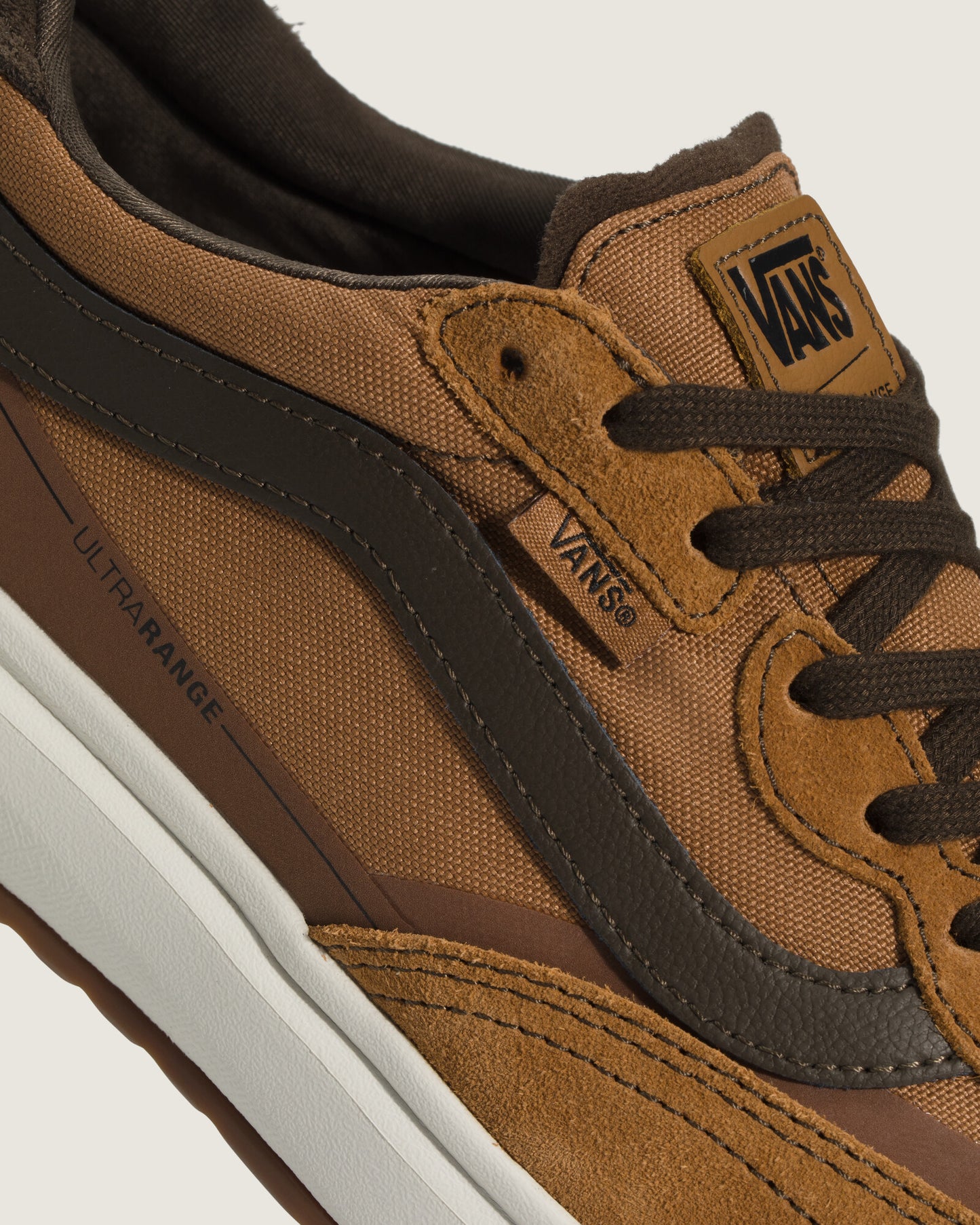 Championes VANS Ultrarange 2.0 SE MARRON