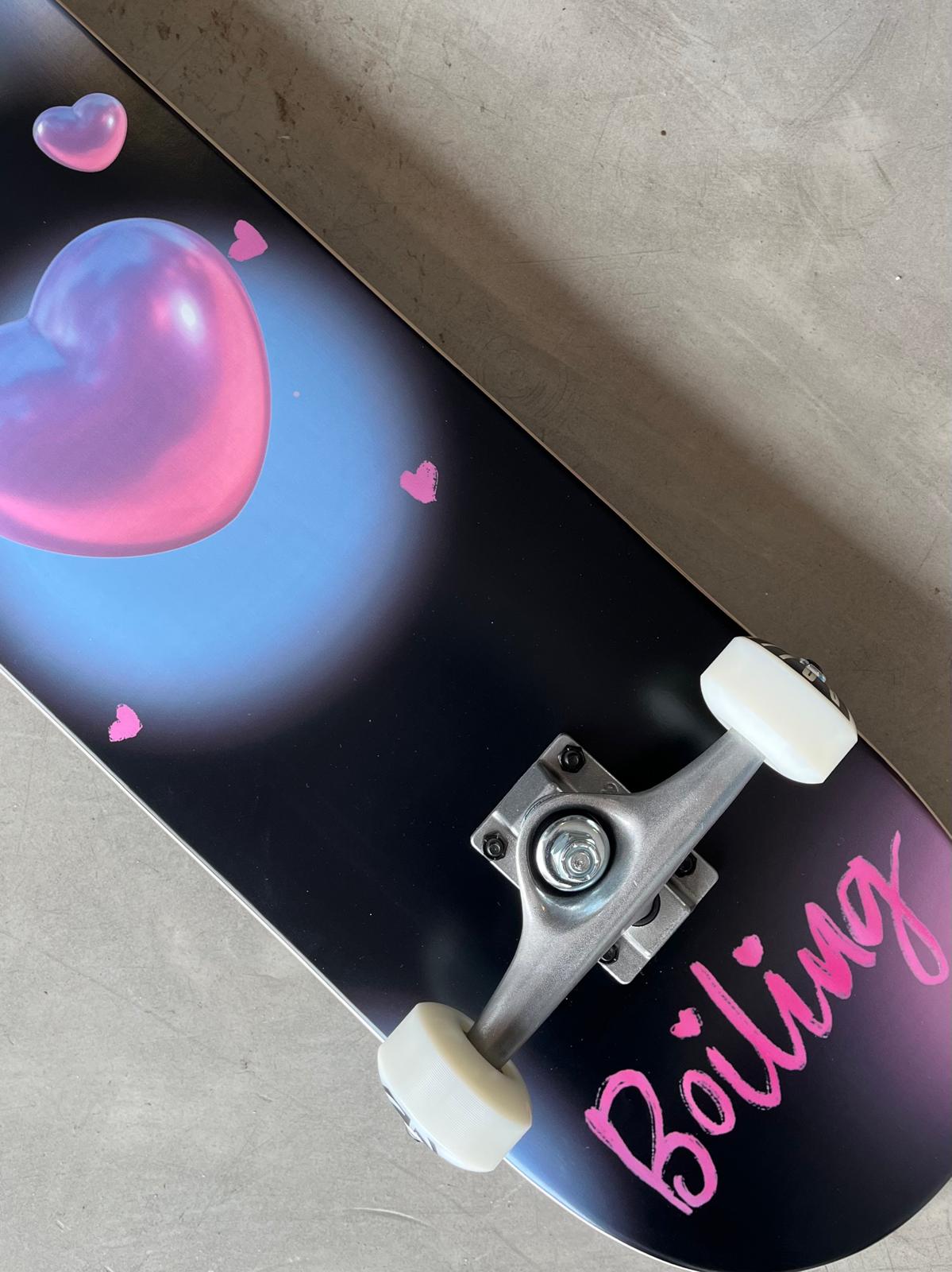 Skate Completo Boiling LOVE